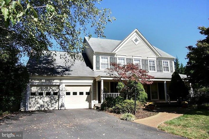 Wonderful Stonebridge home with 5BR, 4BA including main level bedroom (converted from Living Room), main level bath, sun room addition off family room, separate screened porch with TV and Fireplace, upgraded master bath, sitting room, main level laundry suite/pantry, backs to open space and so much more including cul-de-sac, community pool, playgrounds, etc. No showings until first open house.