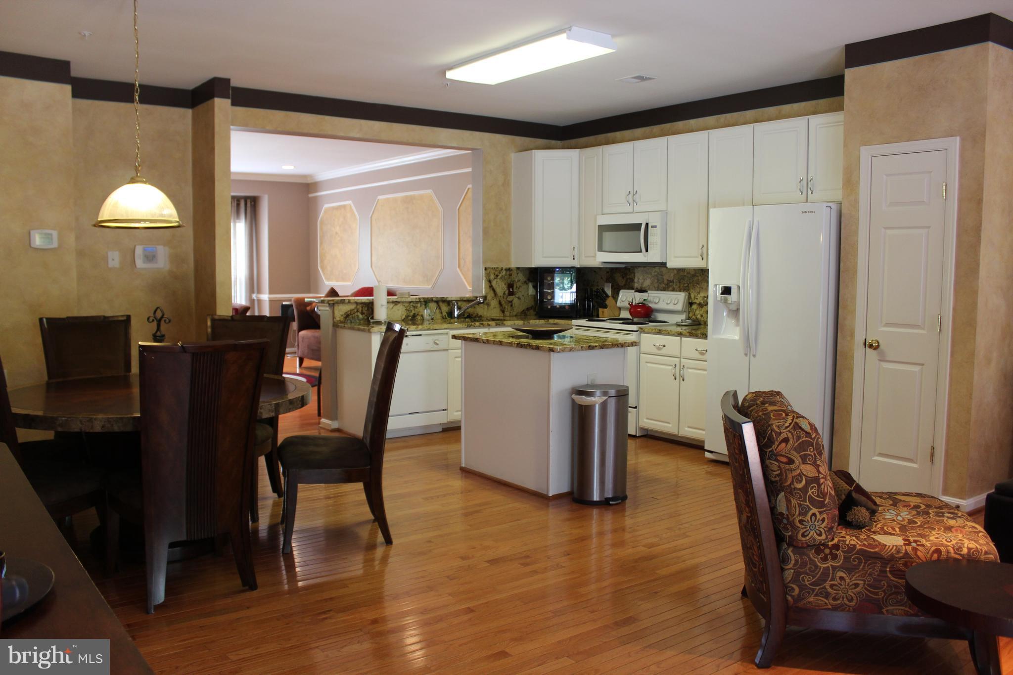 HEATHER GLEN MANOR - Residential