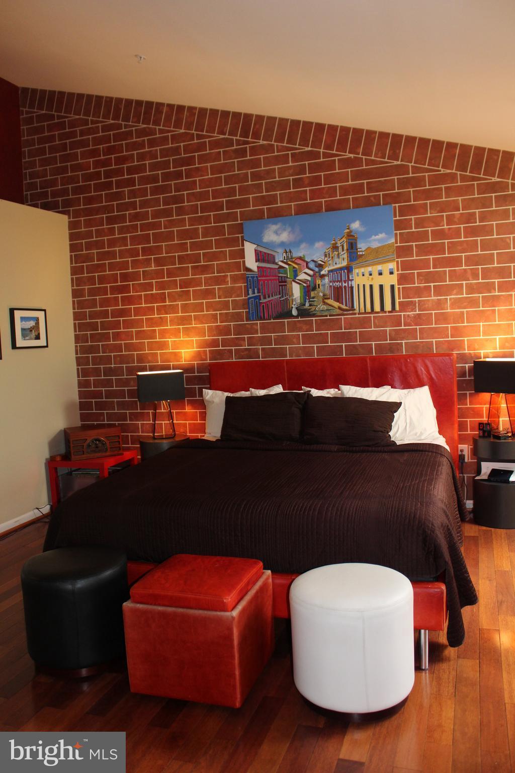 HEATHER GLEN MANOR - Residential