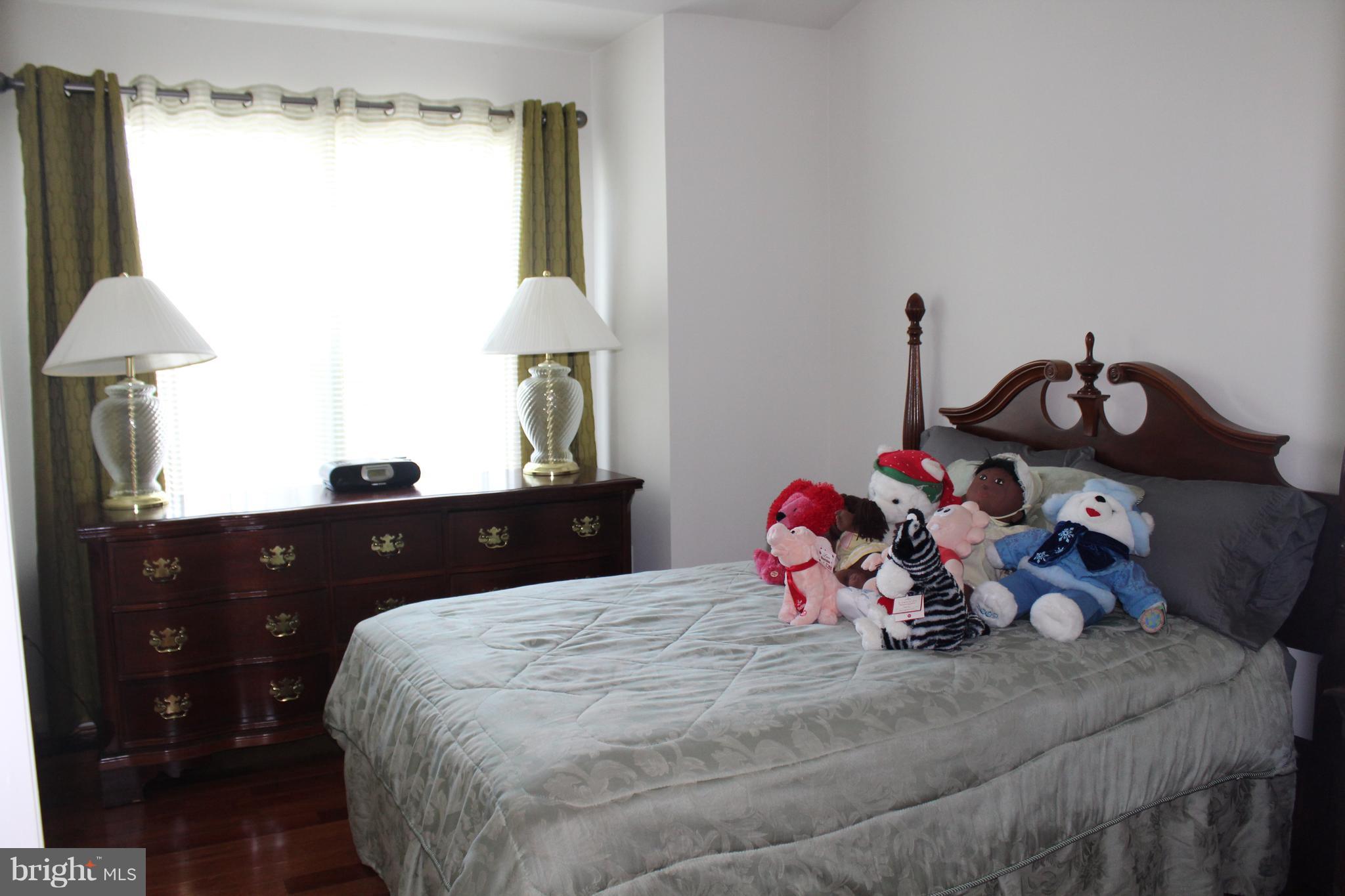 HEATHER GLEN MANOR - Residential