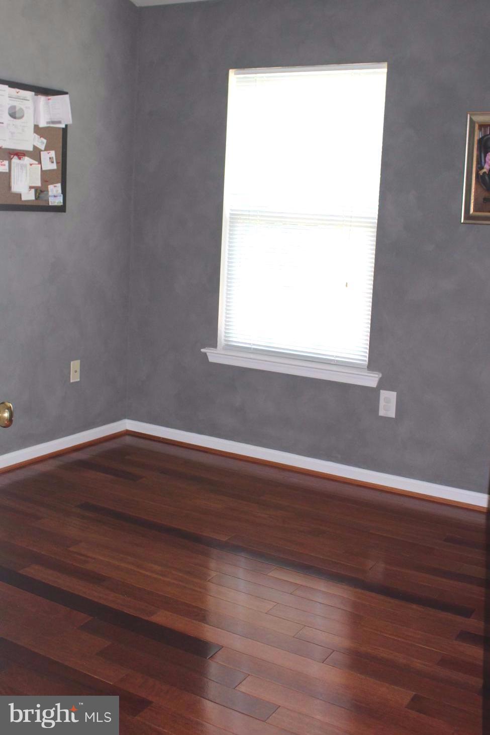 HEATHER GLEN MANOR - Residential