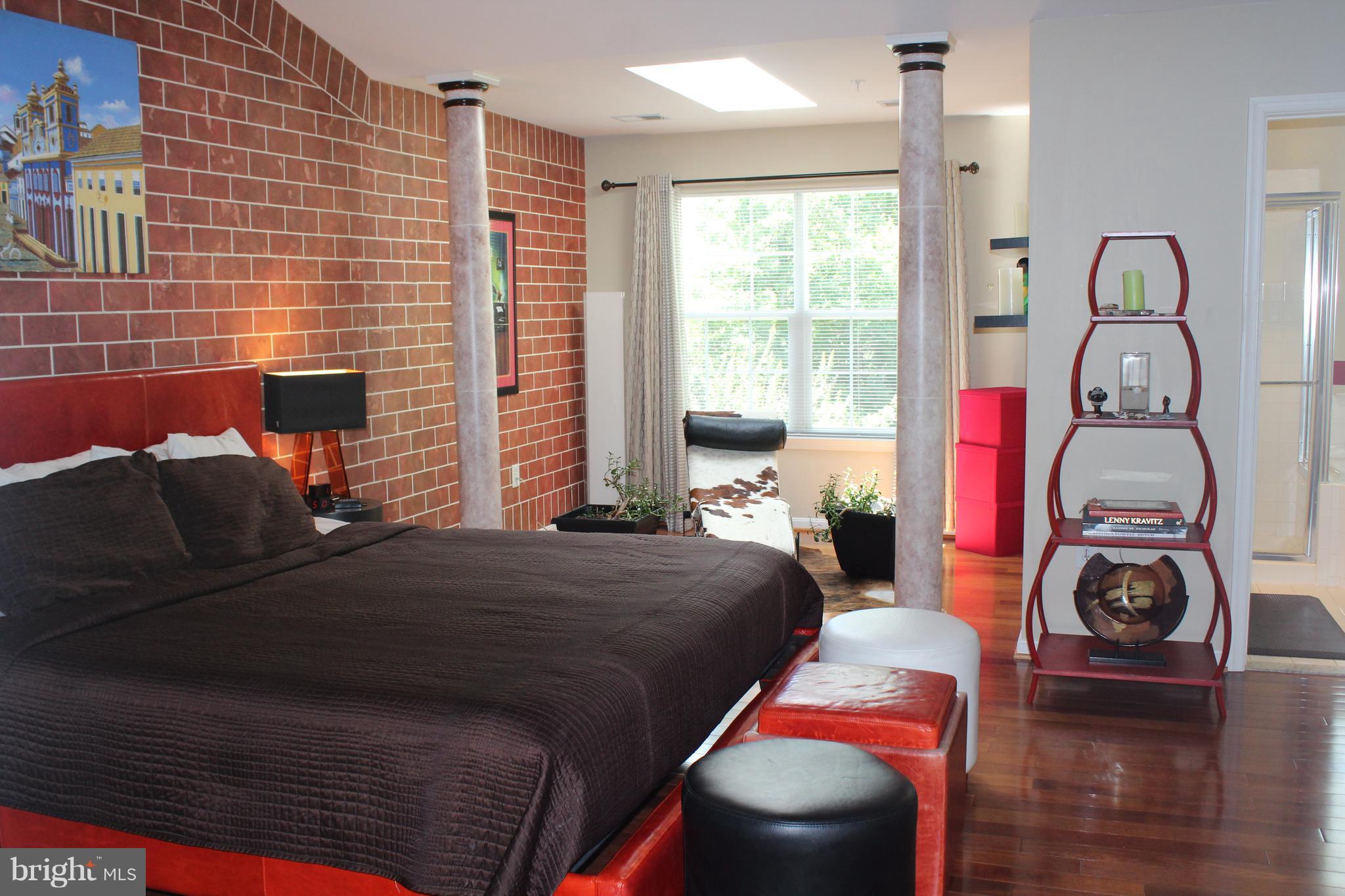 HEATHER GLEN MANOR - Residential