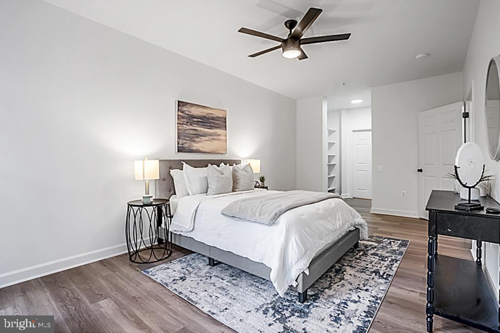 WOODLAND WALK - Residential