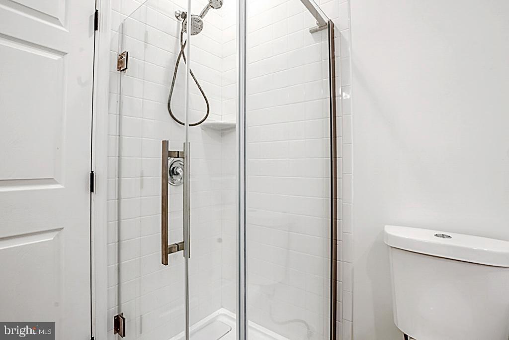 WOODLAND WALK - Residential