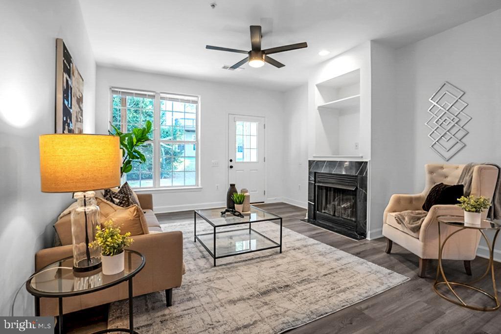 WOODLAND WALK - Residential