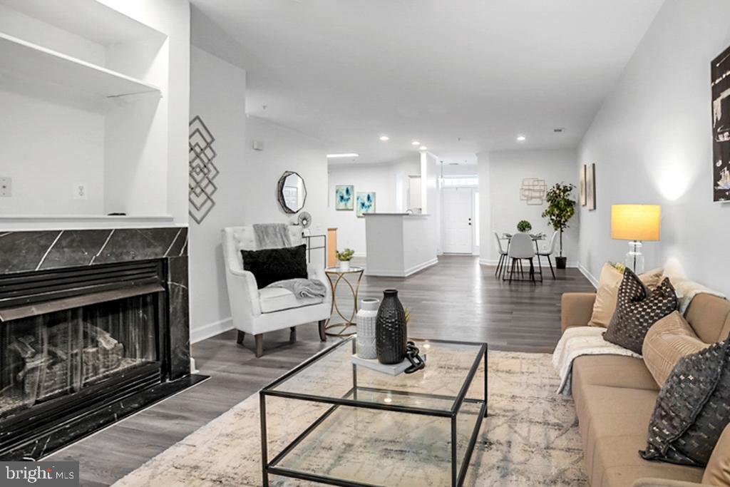 WOODLAND WALK - Residential