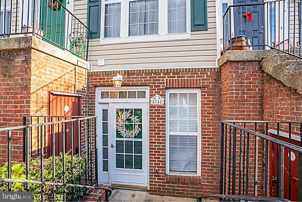 WOODLAND WALK - Residential