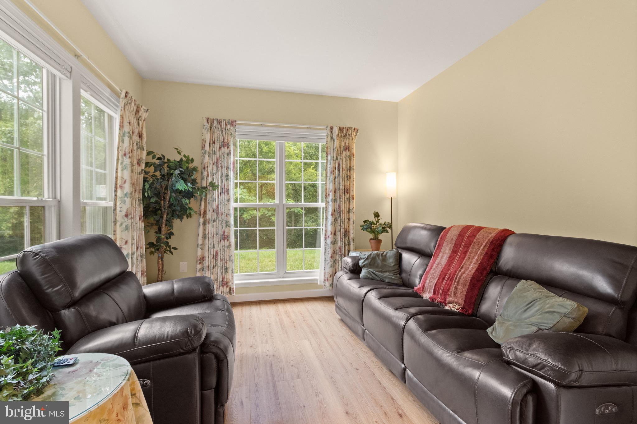 OVERLOOK CONDOMINIUM - Residential