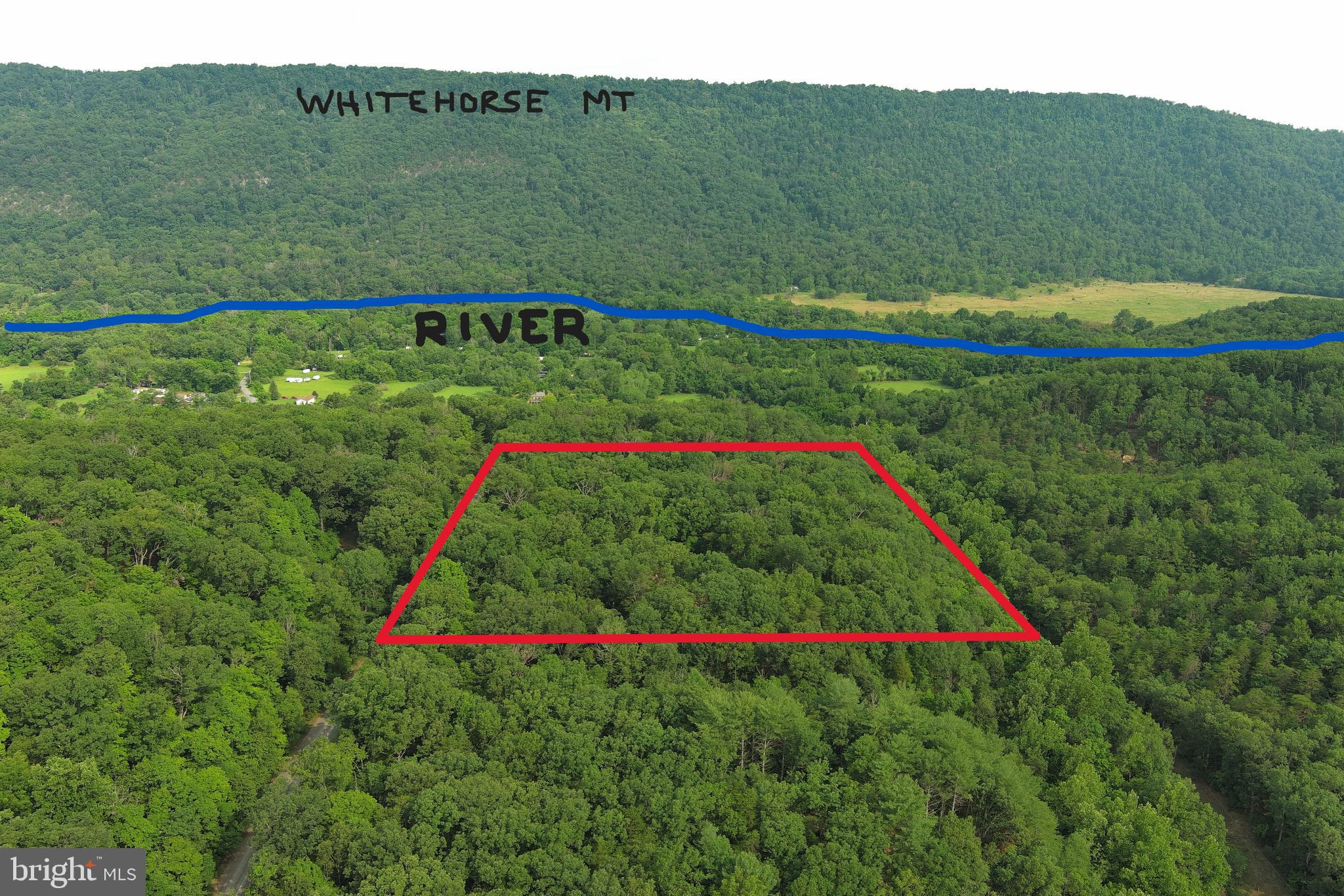 LAKE FERNDALE - Land