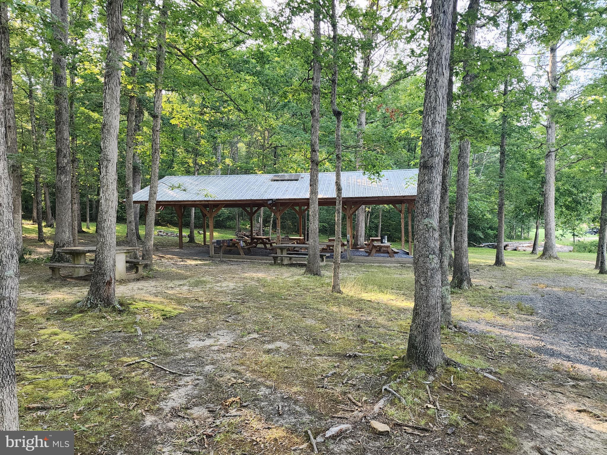 LAKE FERNDALE - Land