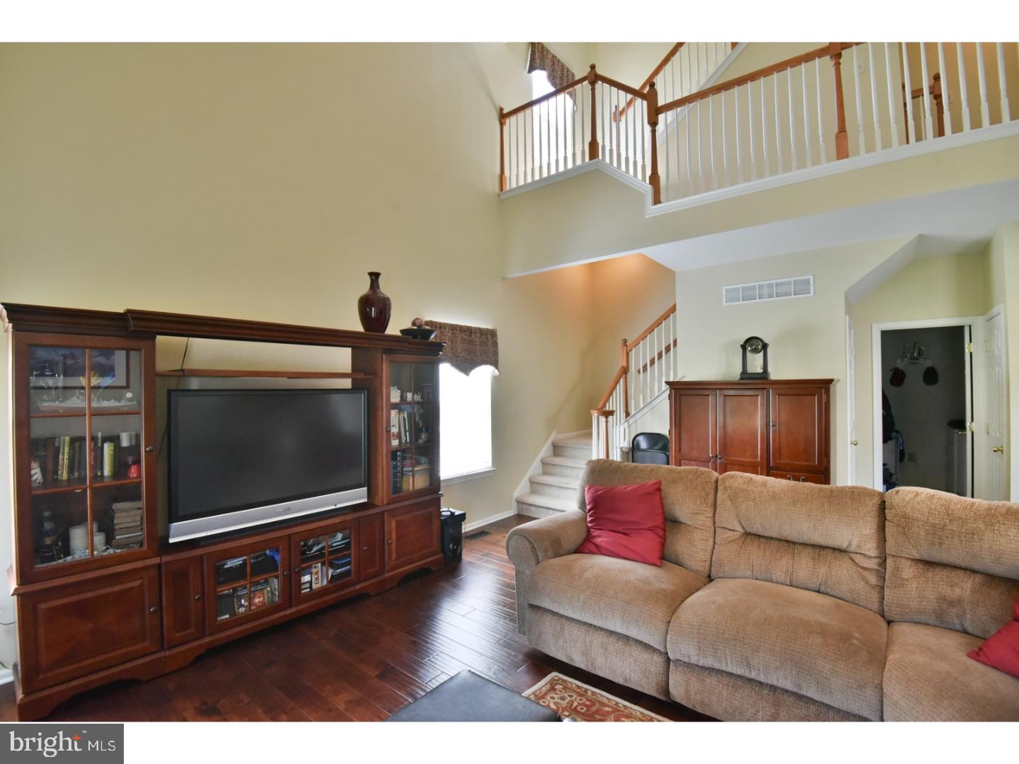 SPRING RIDGE - Residential