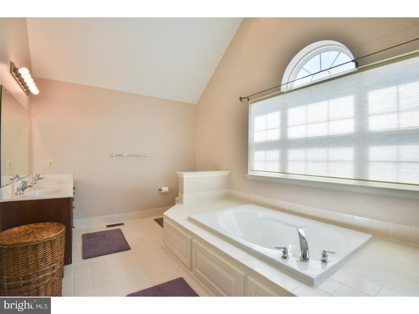 SPRING RIDGE - Residential