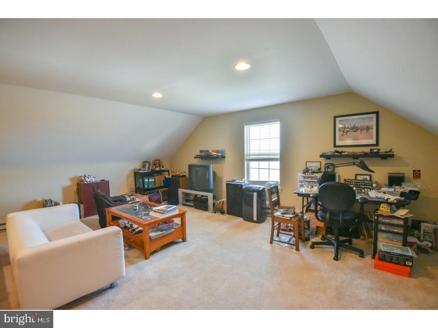 SPRING RIDGE - Residential