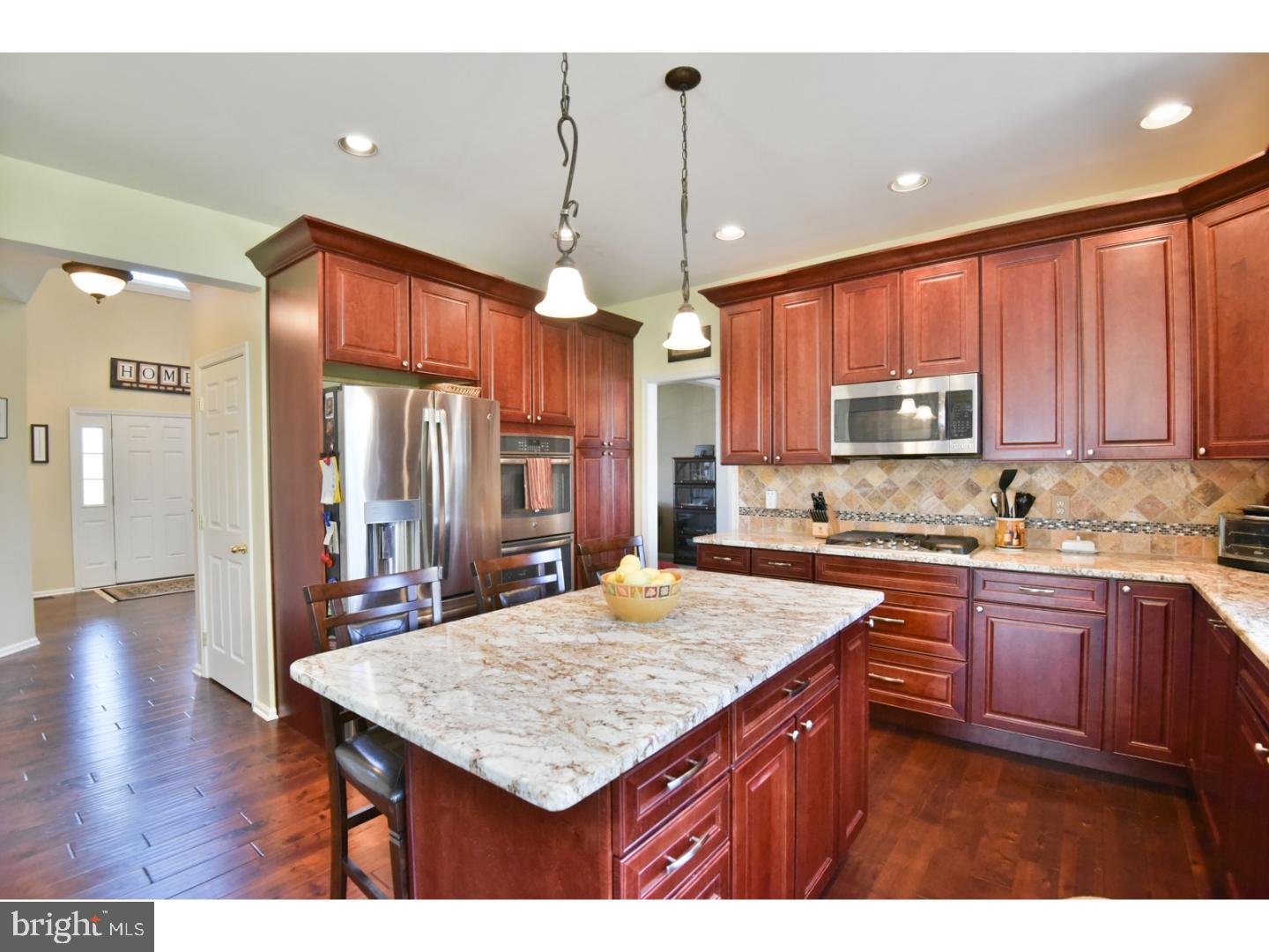 SPRING RIDGE - Residential