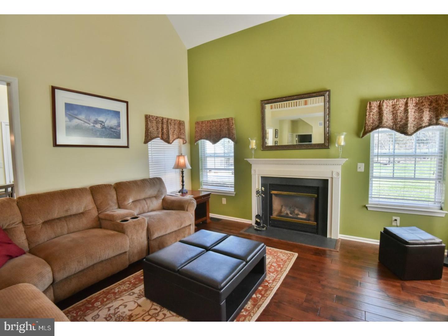 SPRING RIDGE - Residential