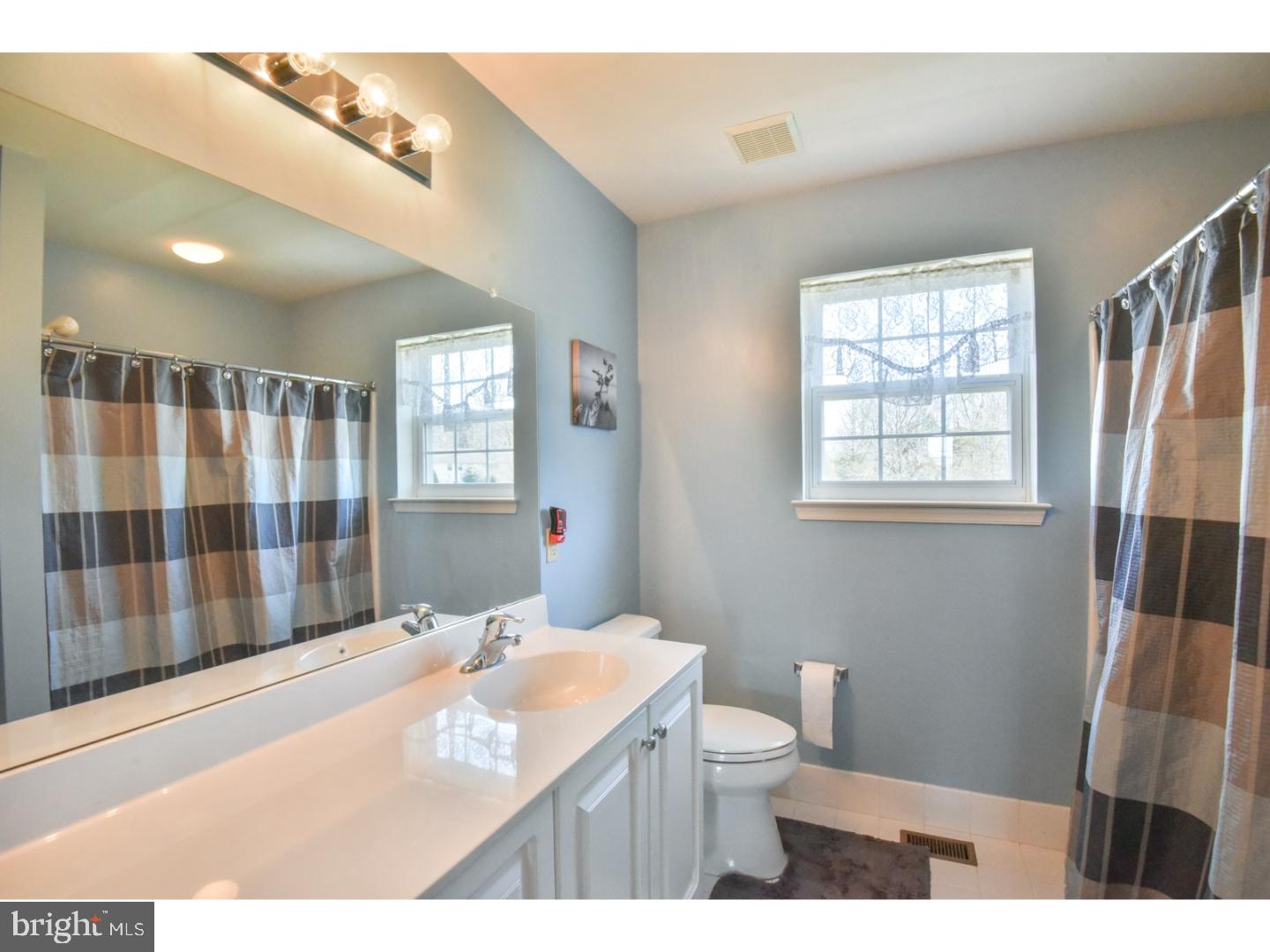 SPRING RIDGE - Residential