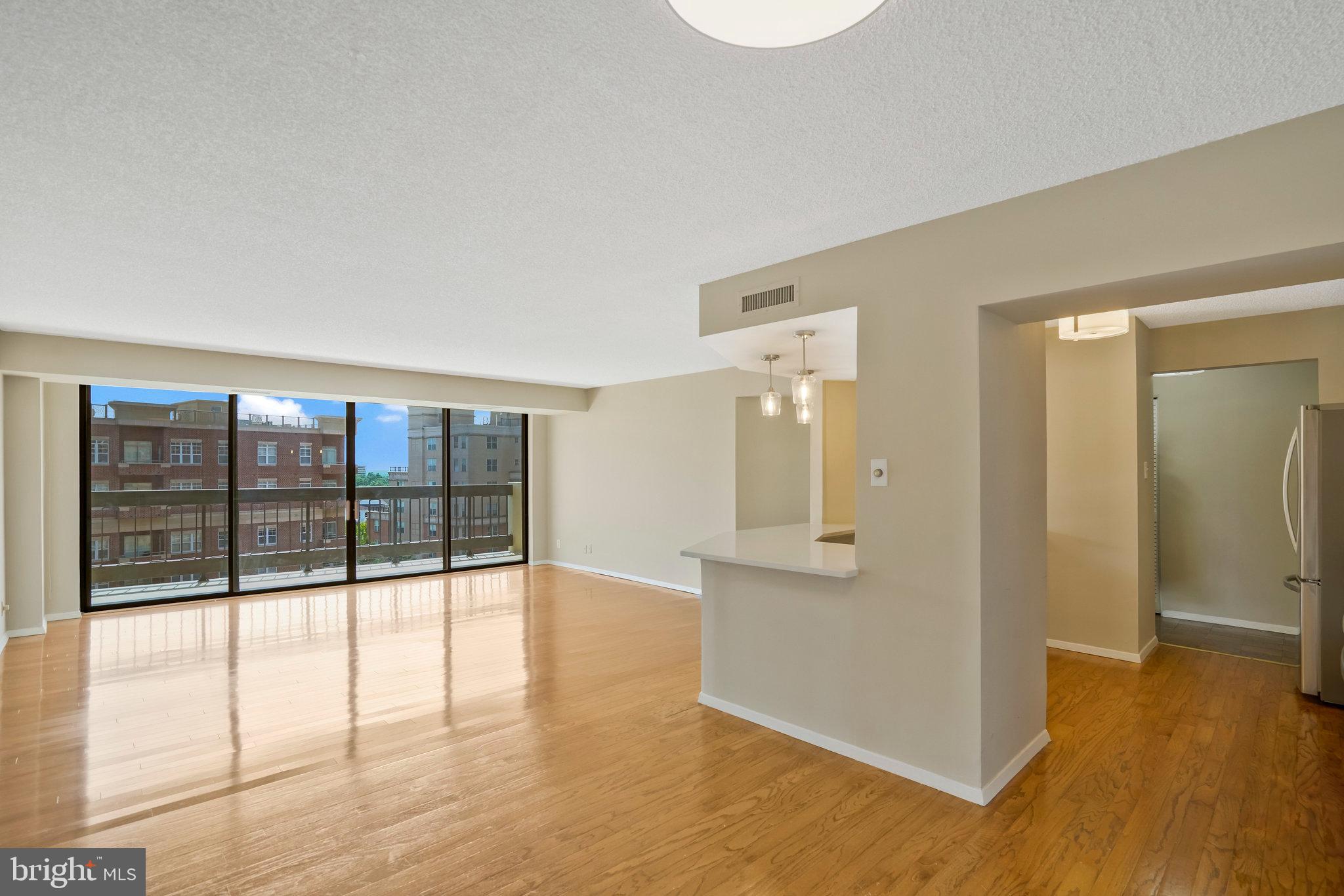 TOWER VILLAS - Residential