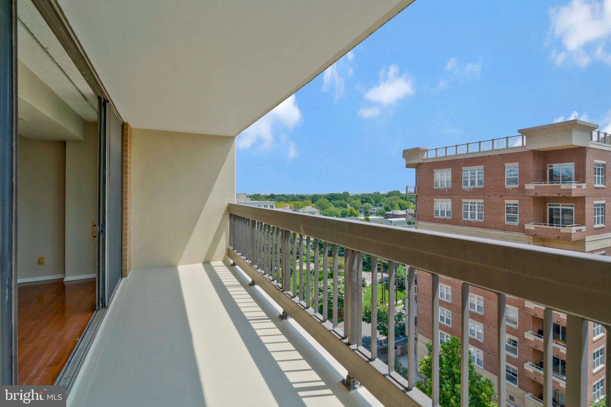 TOWER VILLAS - Residential