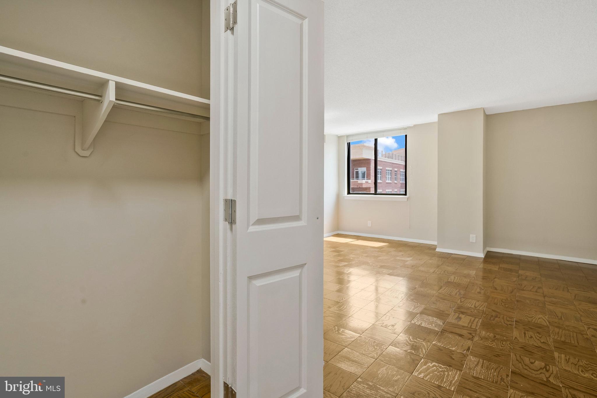 TOWER VILLAS - Residential