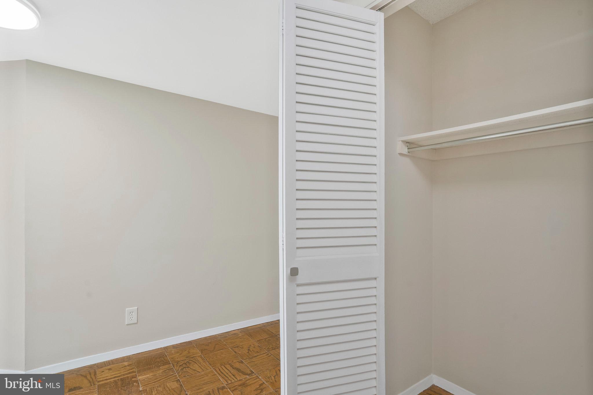 TOWER VILLAS - Residential