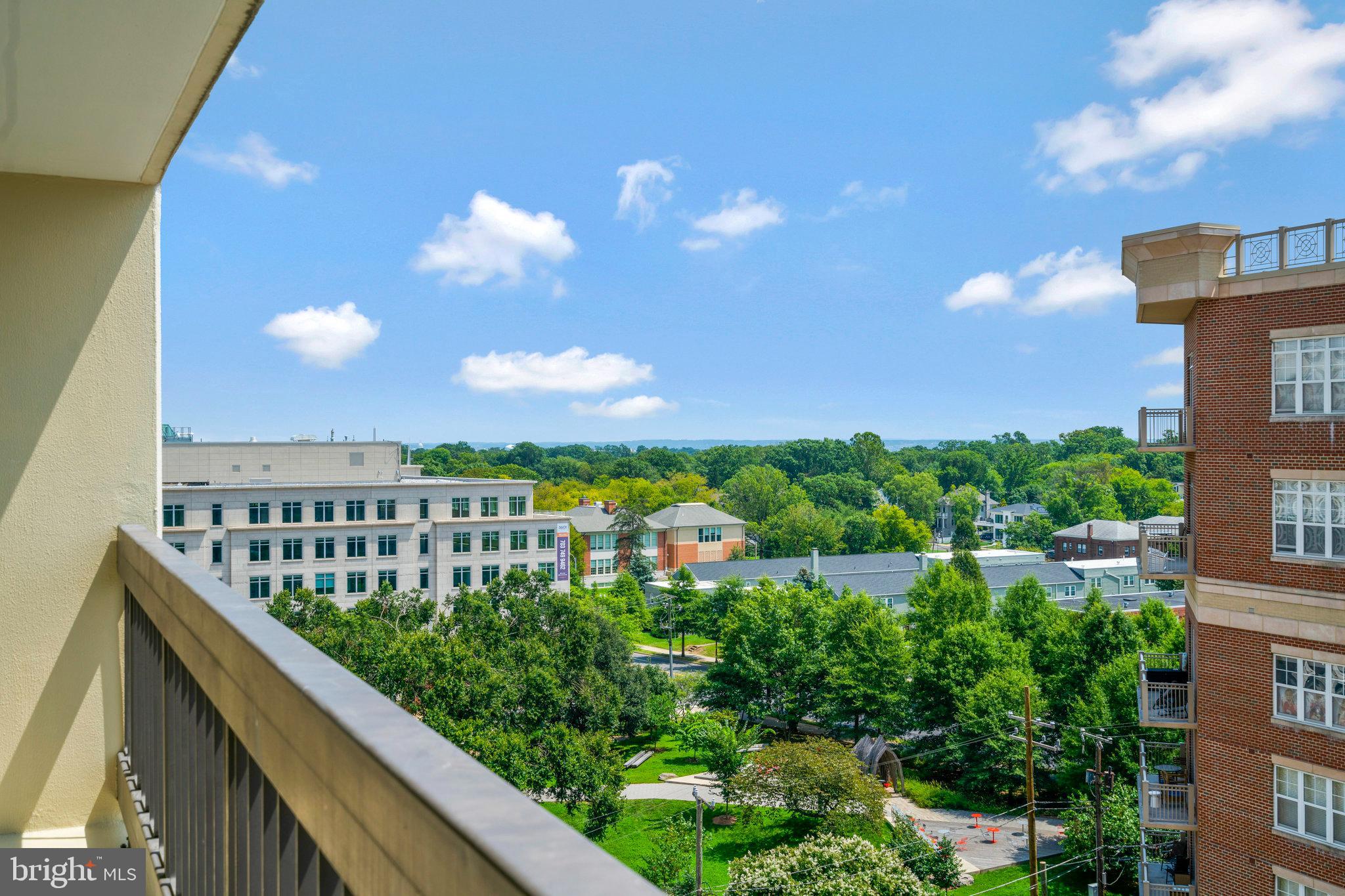 TOWER VILLAS - Residential