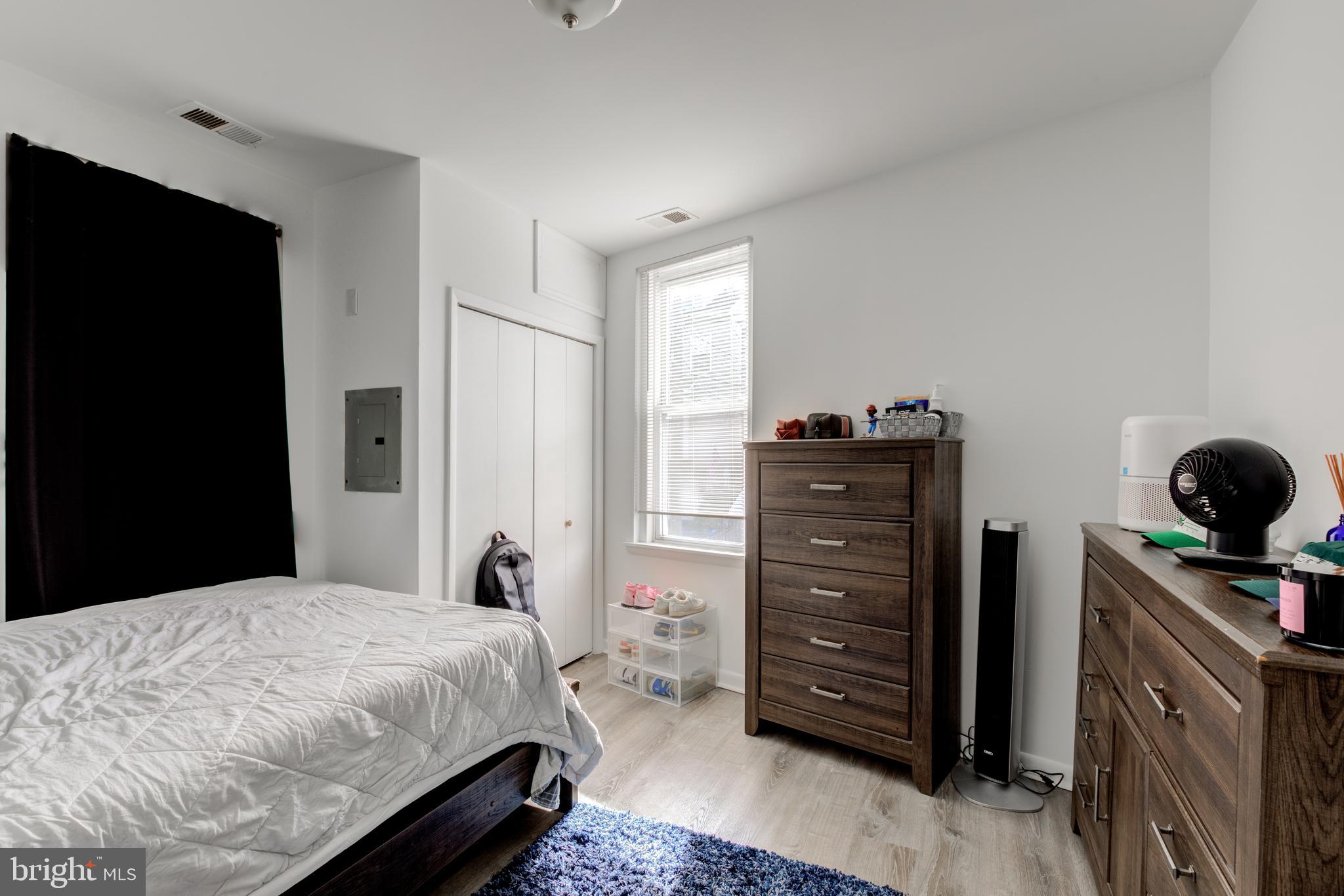 MANAYUNK - Residential Lease