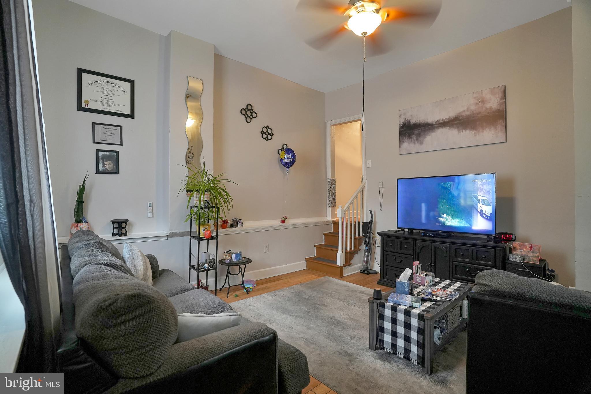 WEST OAK LANE - Residential Income