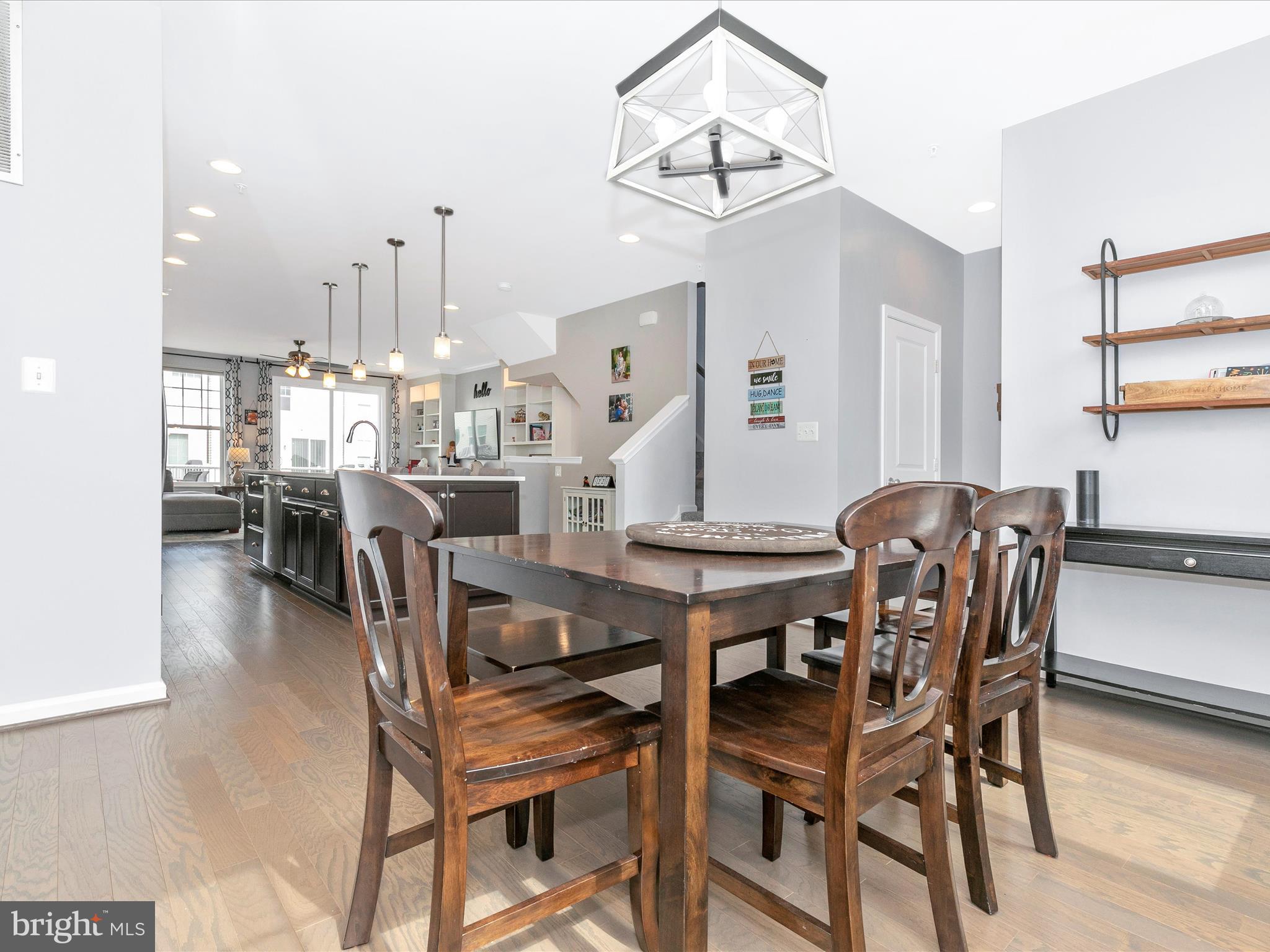 TALLYN RIDGE - Residential