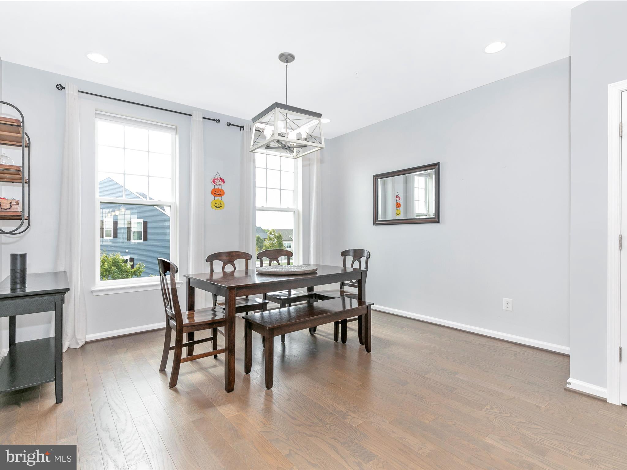 TALLYN RIDGE - Residential