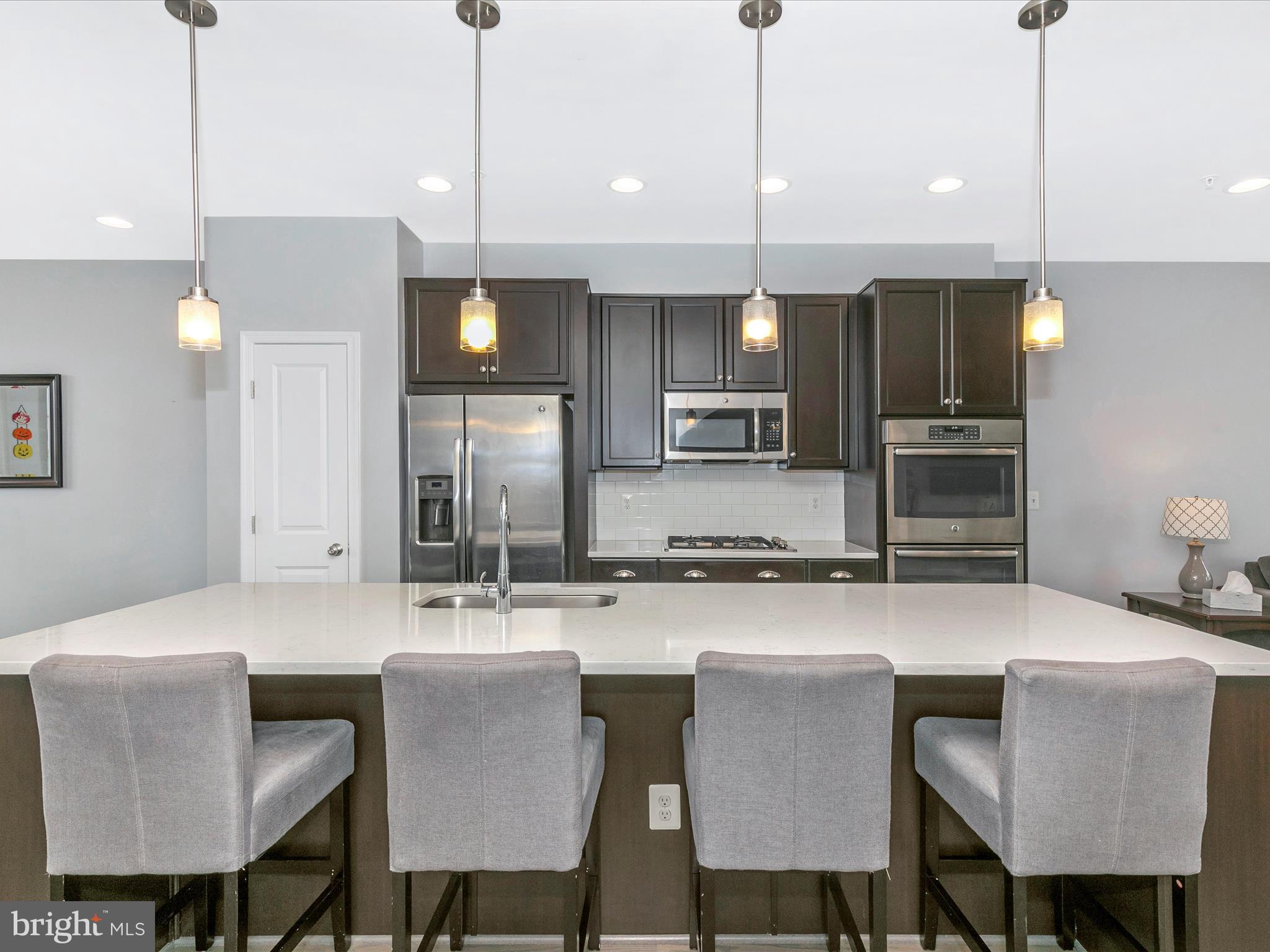 TALLYN RIDGE - Residential