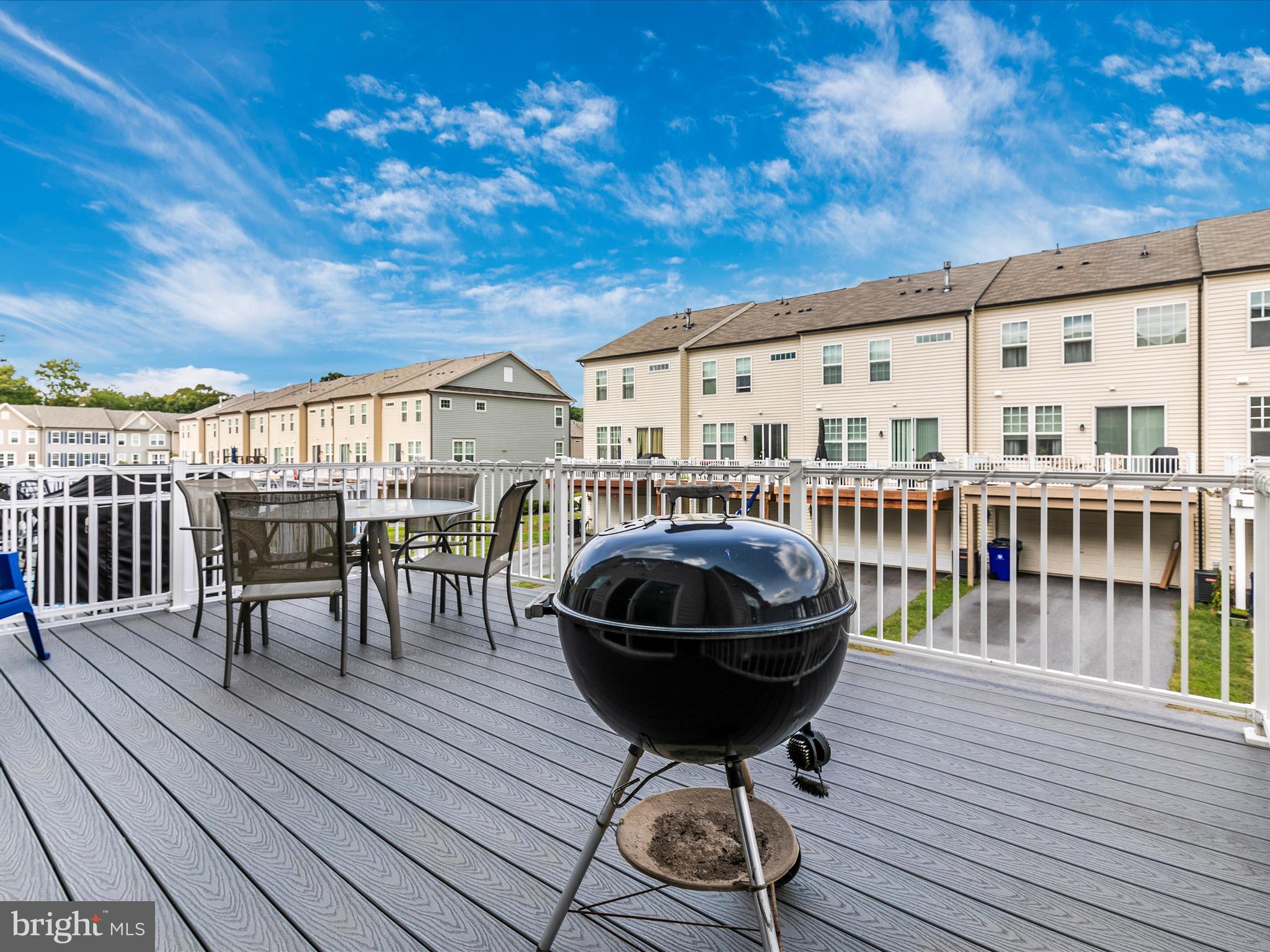 TALLYN RIDGE - Residential