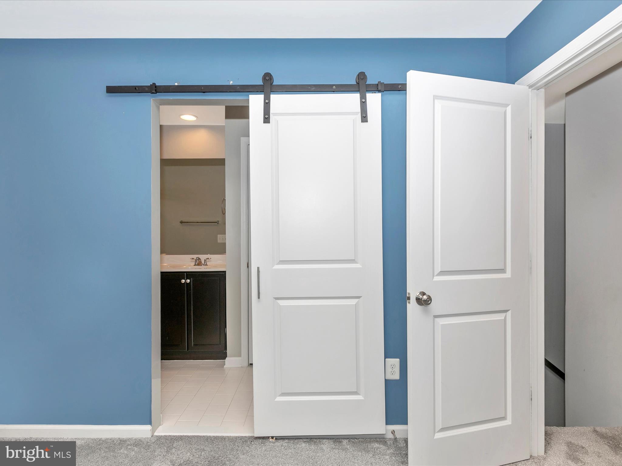 TALLYN RIDGE - Residential