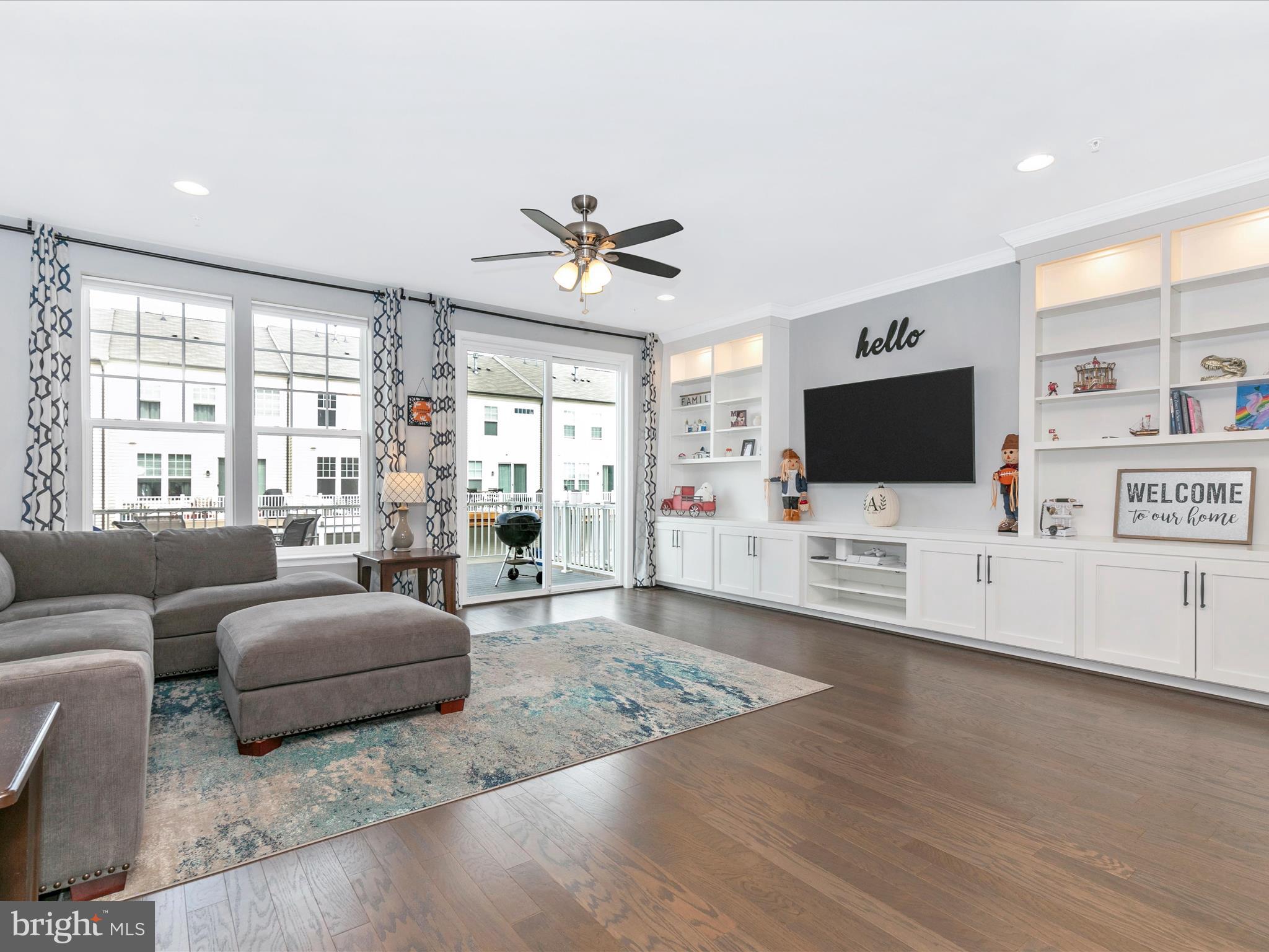 TALLYN RIDGE - Residential