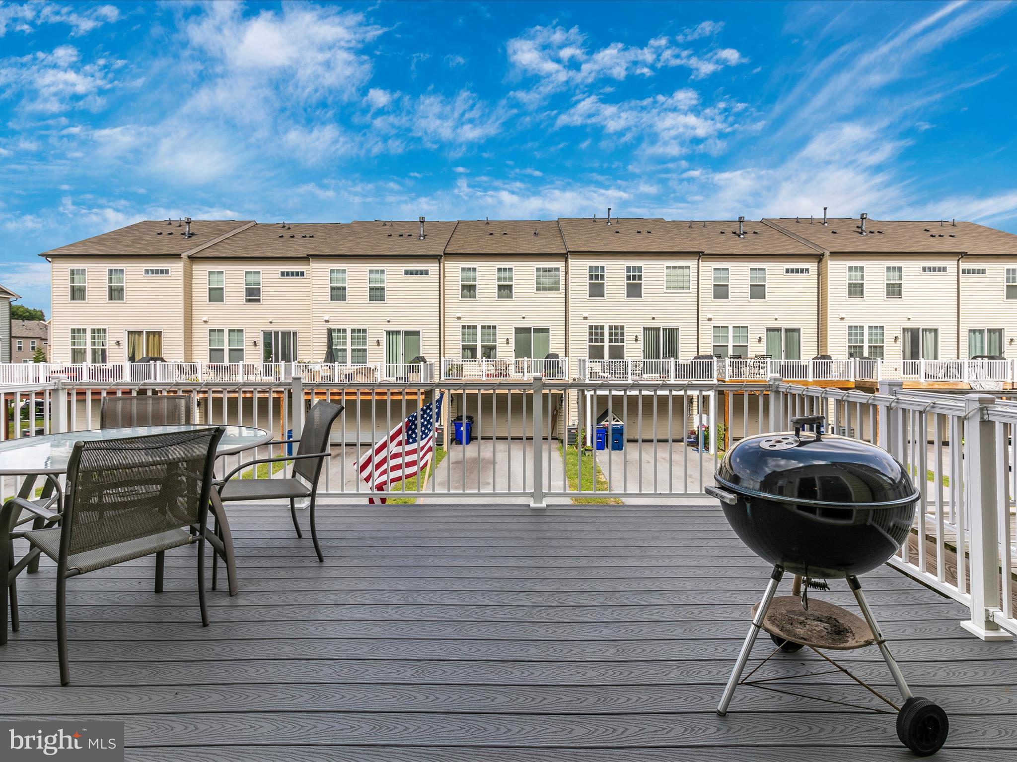 TALLYN RIDGE - Residential