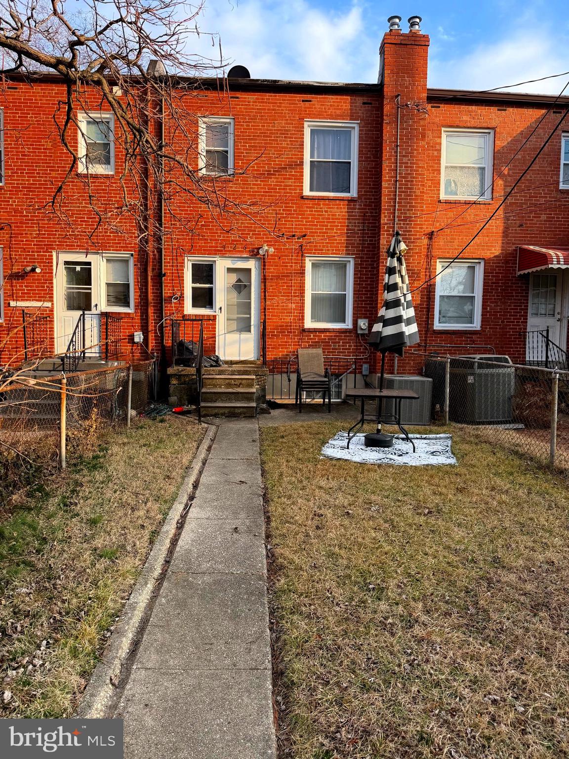 726 S WOODINGTON ROAD