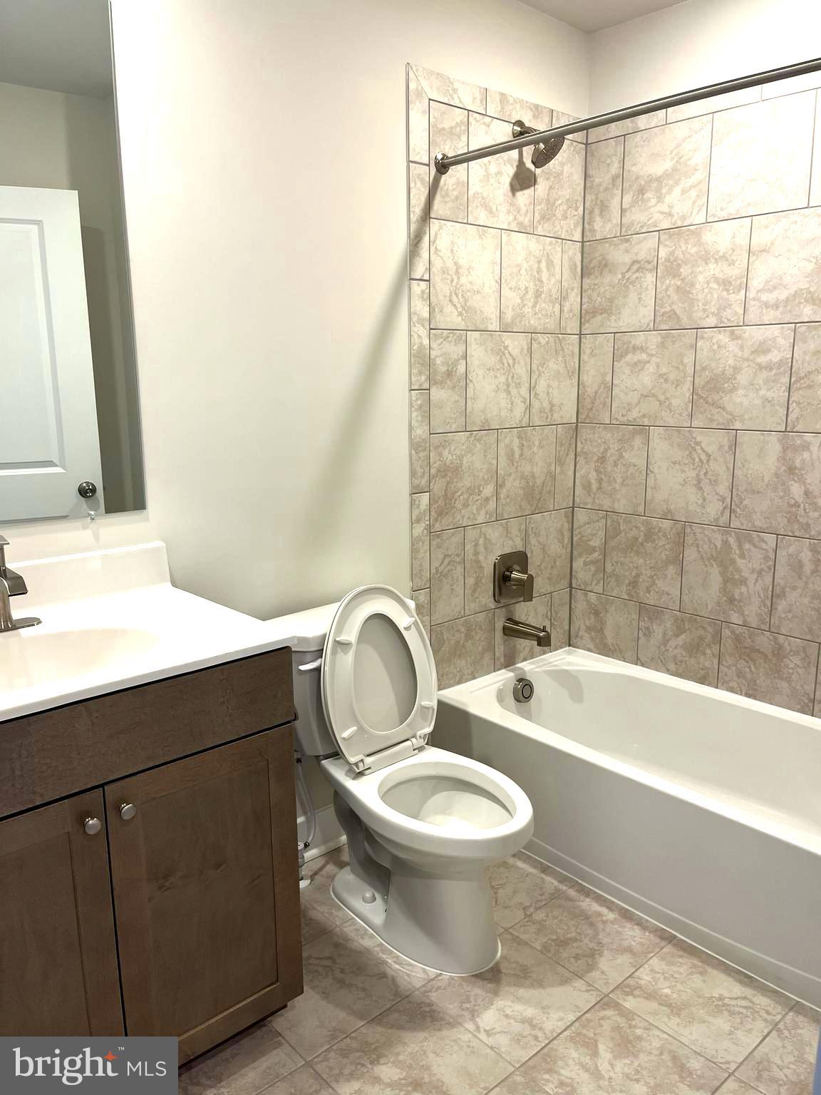 PATAPSCO GLEN - Residential Lease