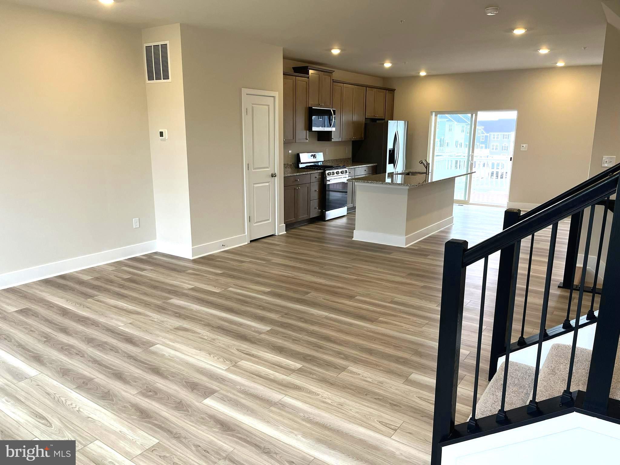 PATAPSCO GLEN - Residential Lease