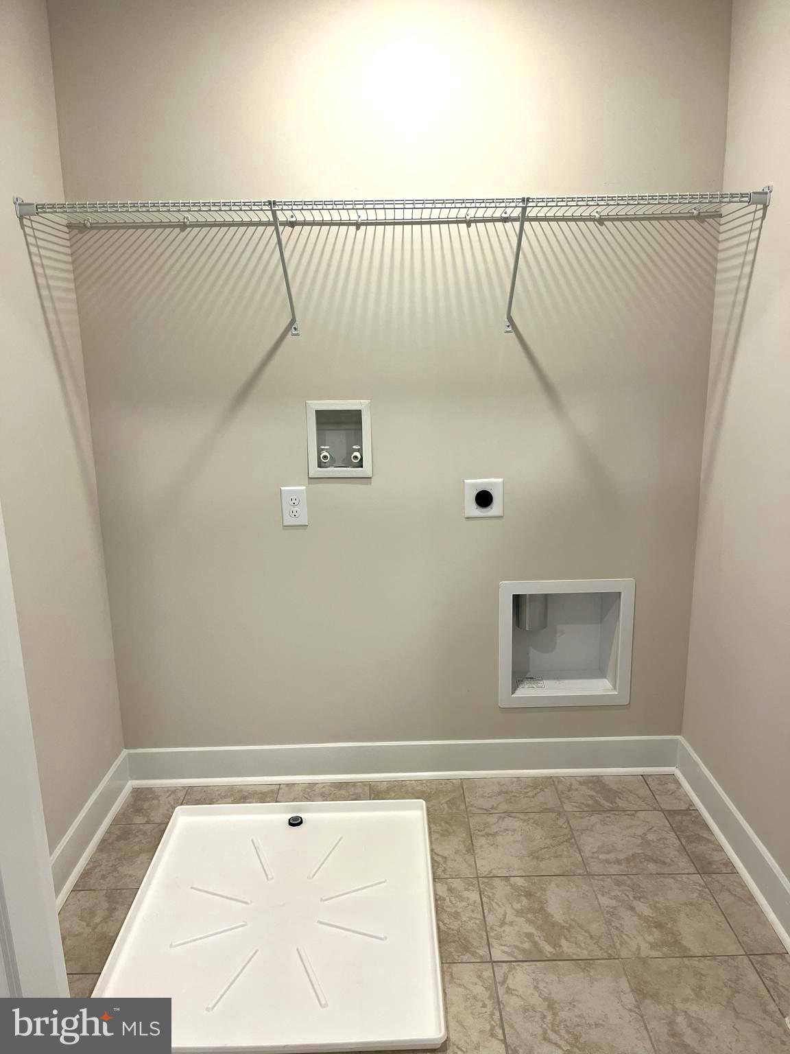 PATAPSCO GLEN - Residential Lease