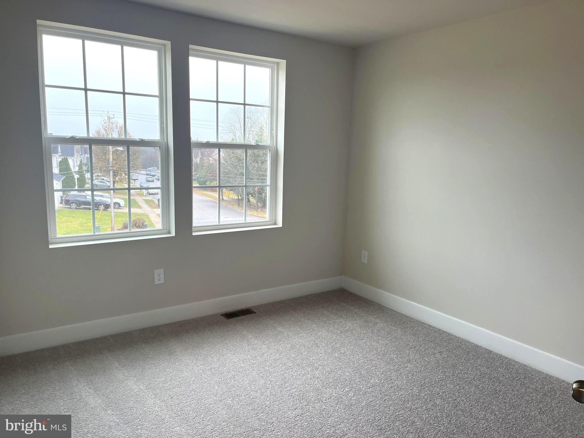 PATAPSCO GLEN - Residential Lease