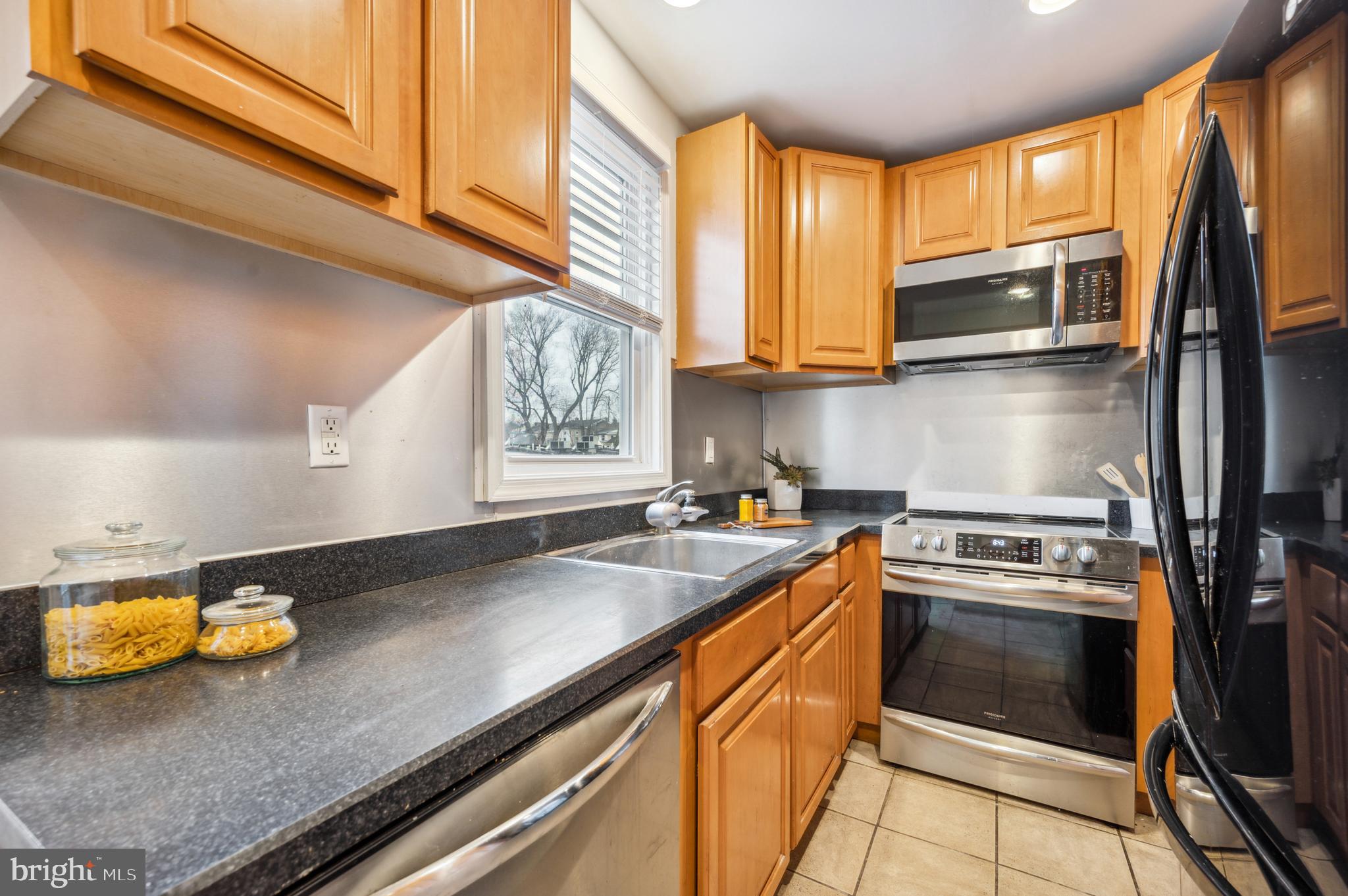 MANAYUNK - Residential