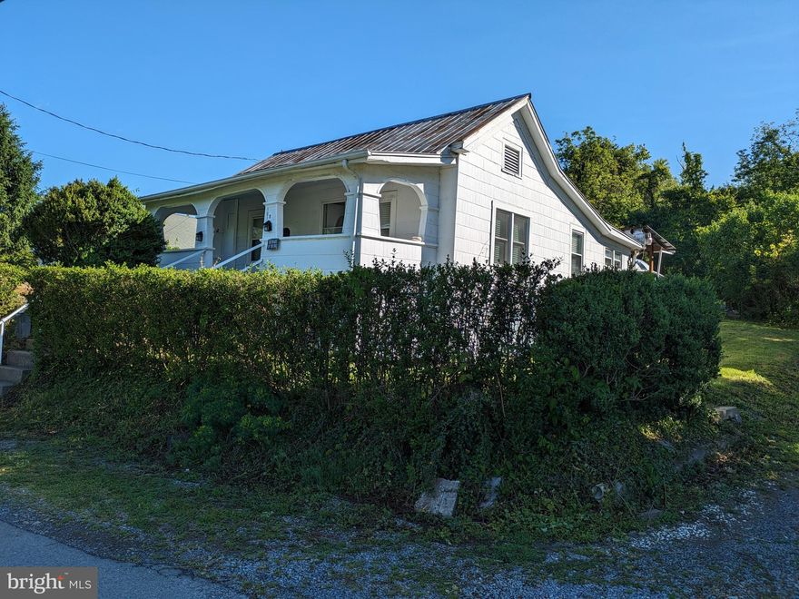 Welcome to 161 Drewery Ave, White Sulphur Springs, WV. This charming, single-family home offers 2-3 bedrooms and 2 bathrooms within 1,020 sq. ft. of renovated living space. Set on a 14,288 sq. ft. lot on elevated ground, the property features a new large back porch and a large front porch perfect for outdoor enjoyment. The house includes central heating and cooling. The kitchen was updated with new cabinets, a countertop, and a dishwasher. With its classic charm and convenient location, this home is ideal for those seeking a cozy, character-filled residence. Don’t miss out!