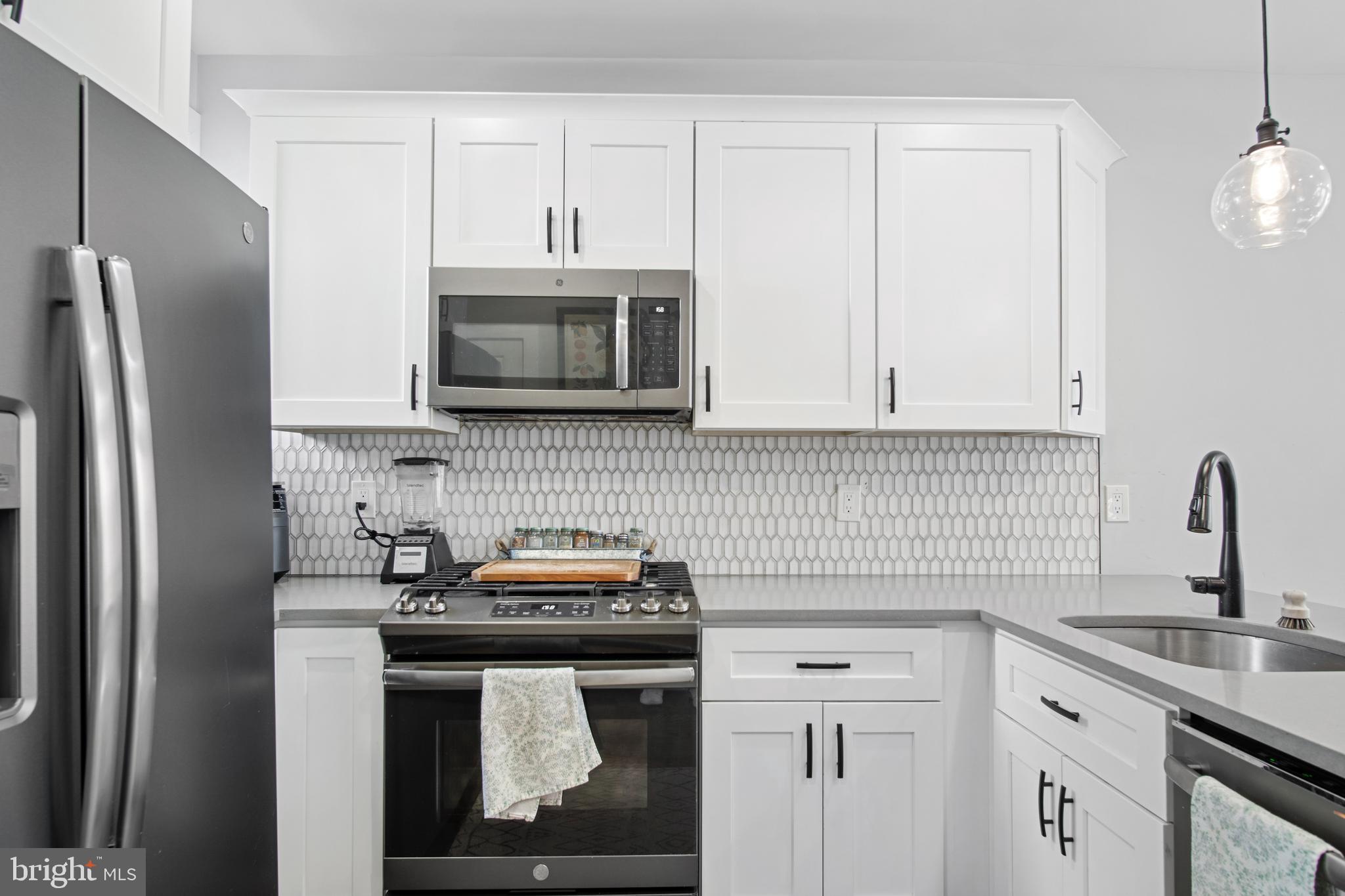 FISHTOWN - Residential Lease