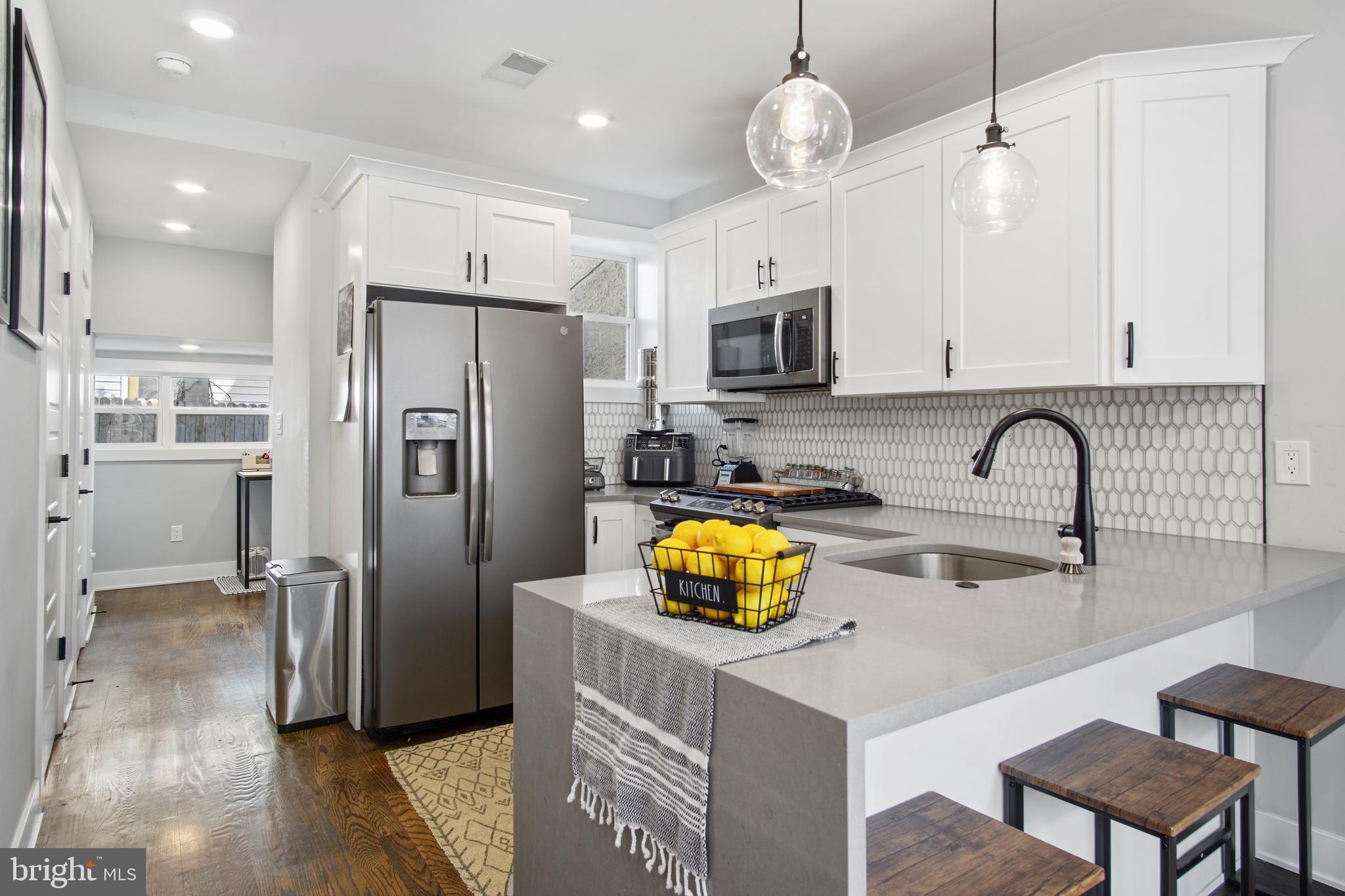 FISHTOWN - Residential Lease