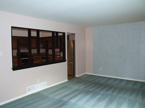 3236 ROXBURY ROAD