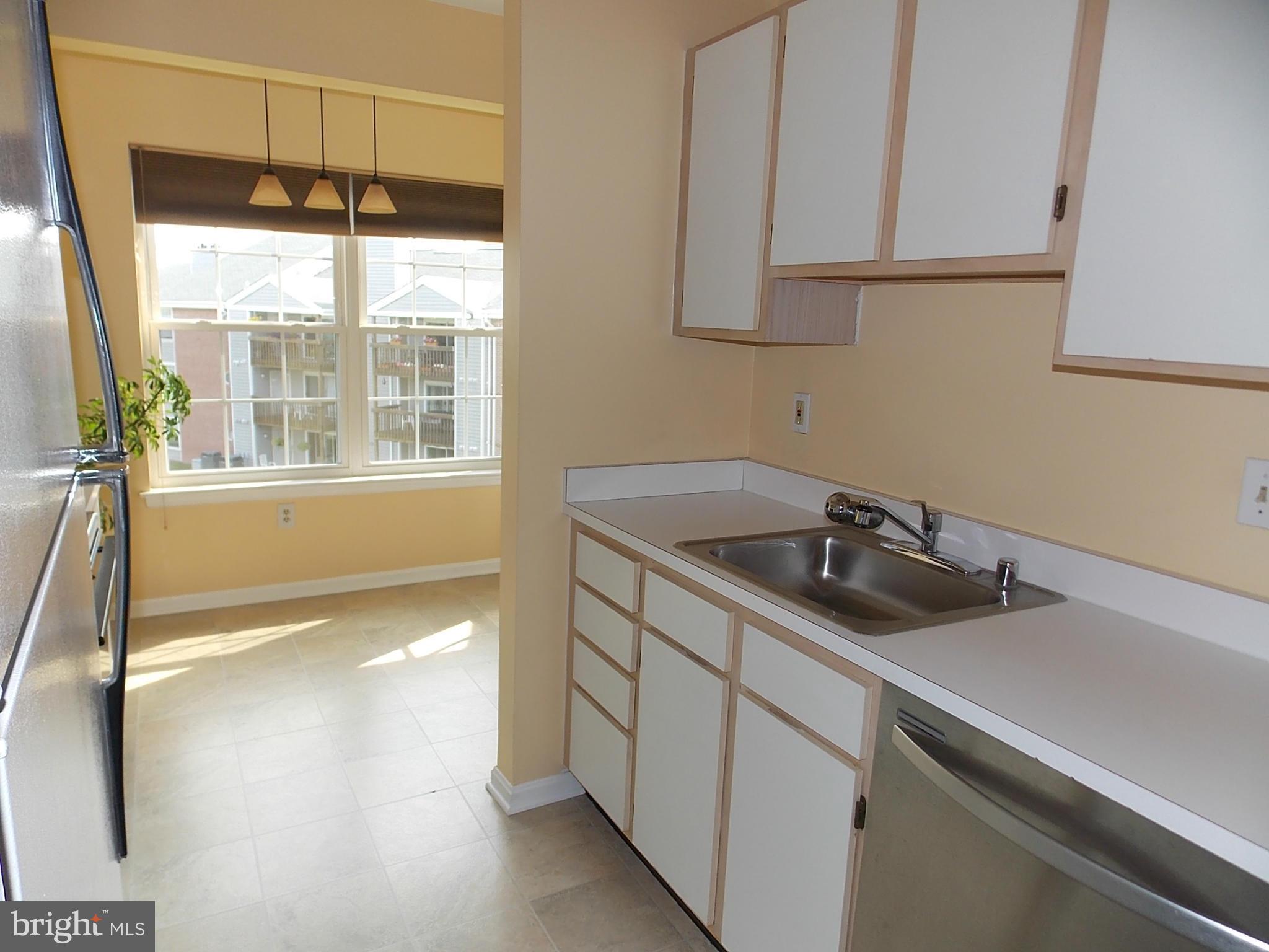 CROMWELL FOUNTAIN - Residential Lease