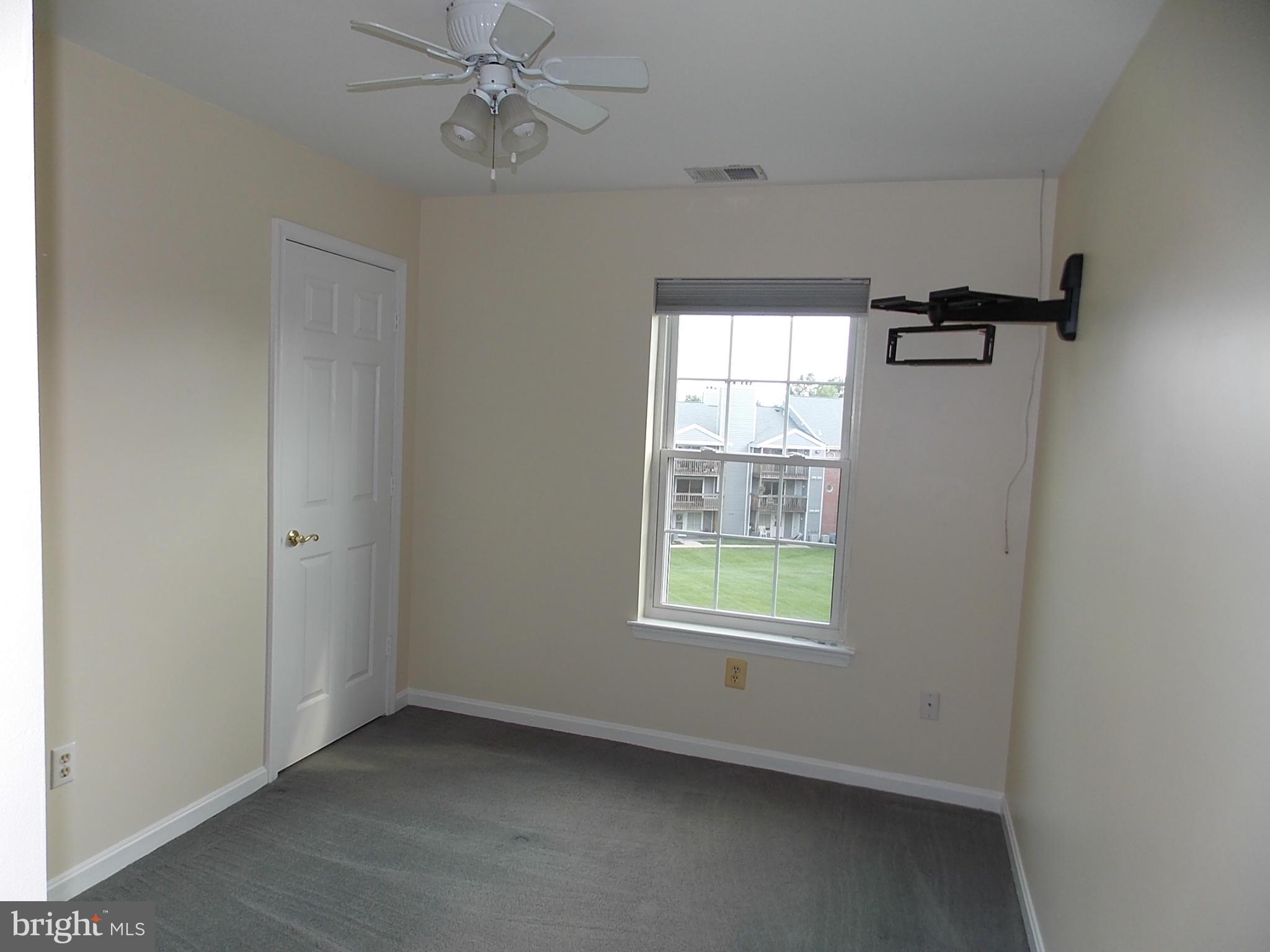 CROMWELL FOUNTAIN - Residential Lease