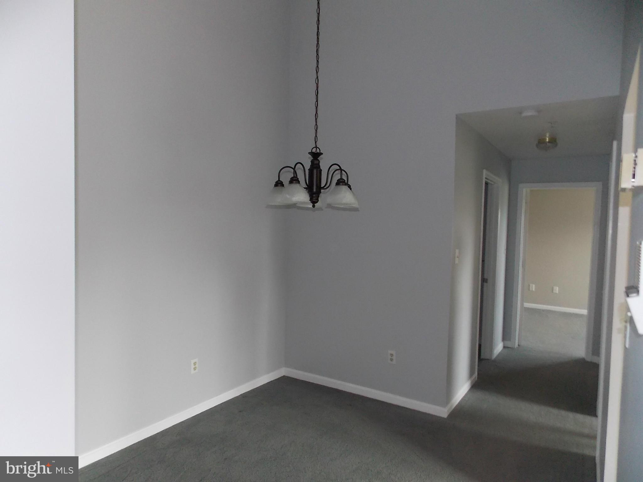 CROMWELL FOUNTAIN - Residential Lease