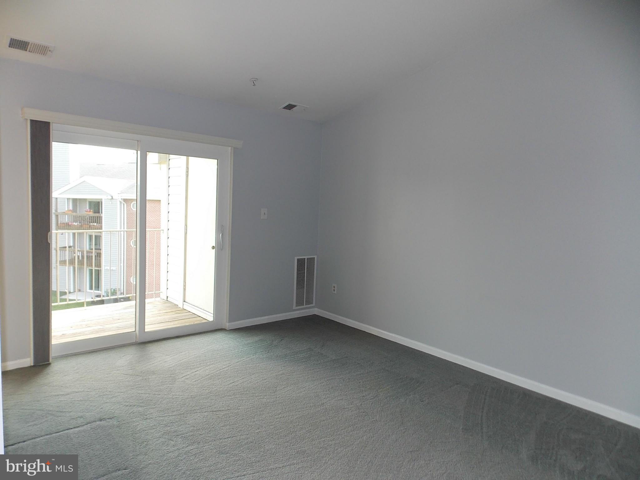 CROMWELL FOUNTAIN - Residential Lease