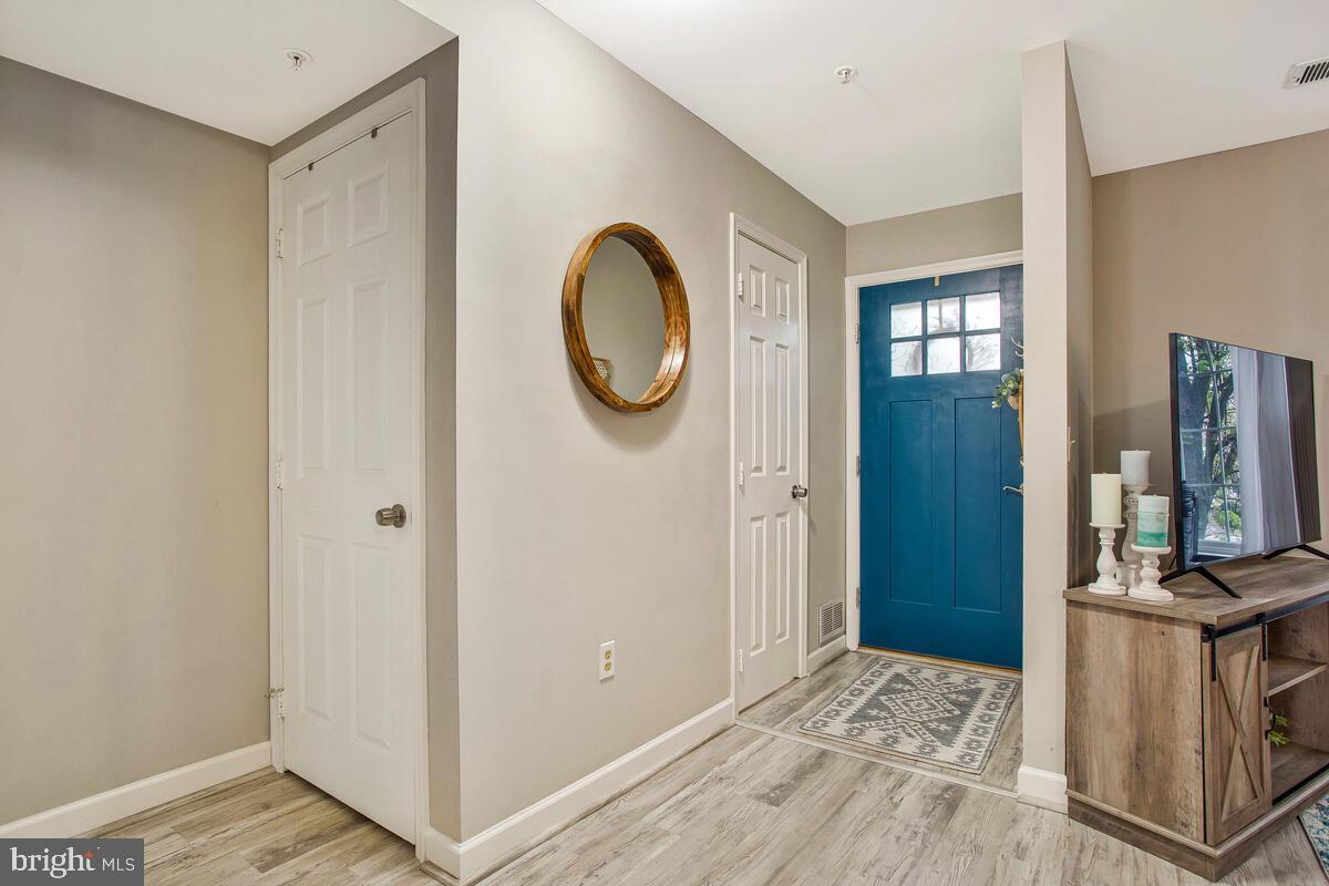 STONEHAVEN MEWS - Residential