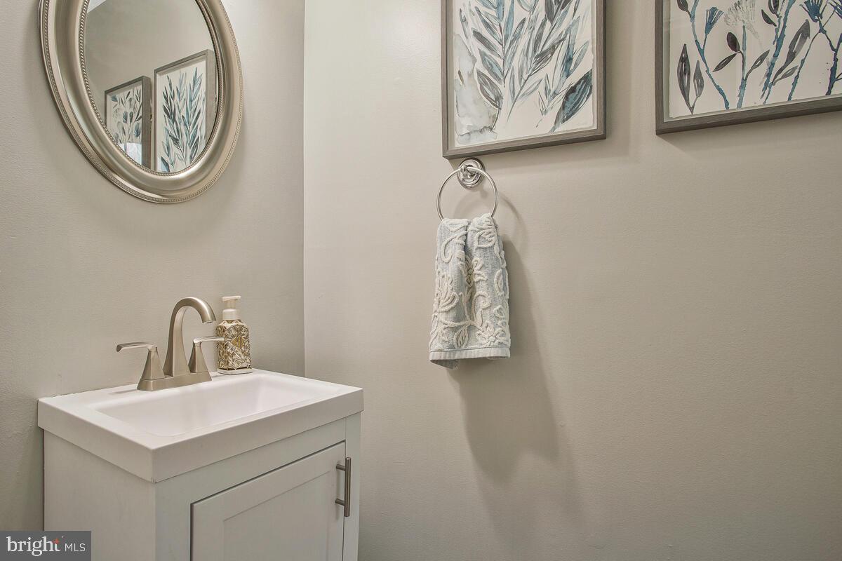 STONEHAVEN MEWS - Residential